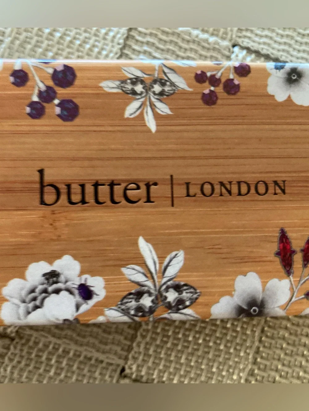 BUTTER LONDON 'Natural Goddess' Eyeshadow Palette - 6 shades - NOT USED/SWATCHED
